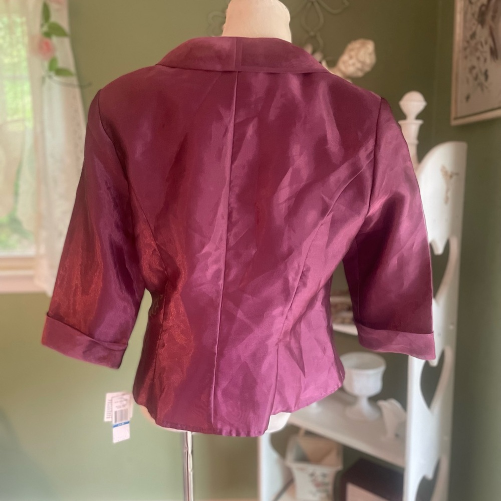 Alex Evenings Purple Blazer with Notched Lapel and Cropped Design NWT XL - Picture 2 of 4
